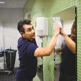 Tork Aftrringspapir Standard, M2 Centerfeed rulle, hvid (6 ruller) - 130034