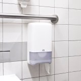 Tork dispenser til Compact toiletpapir, T6, Hvid Plast - 557500