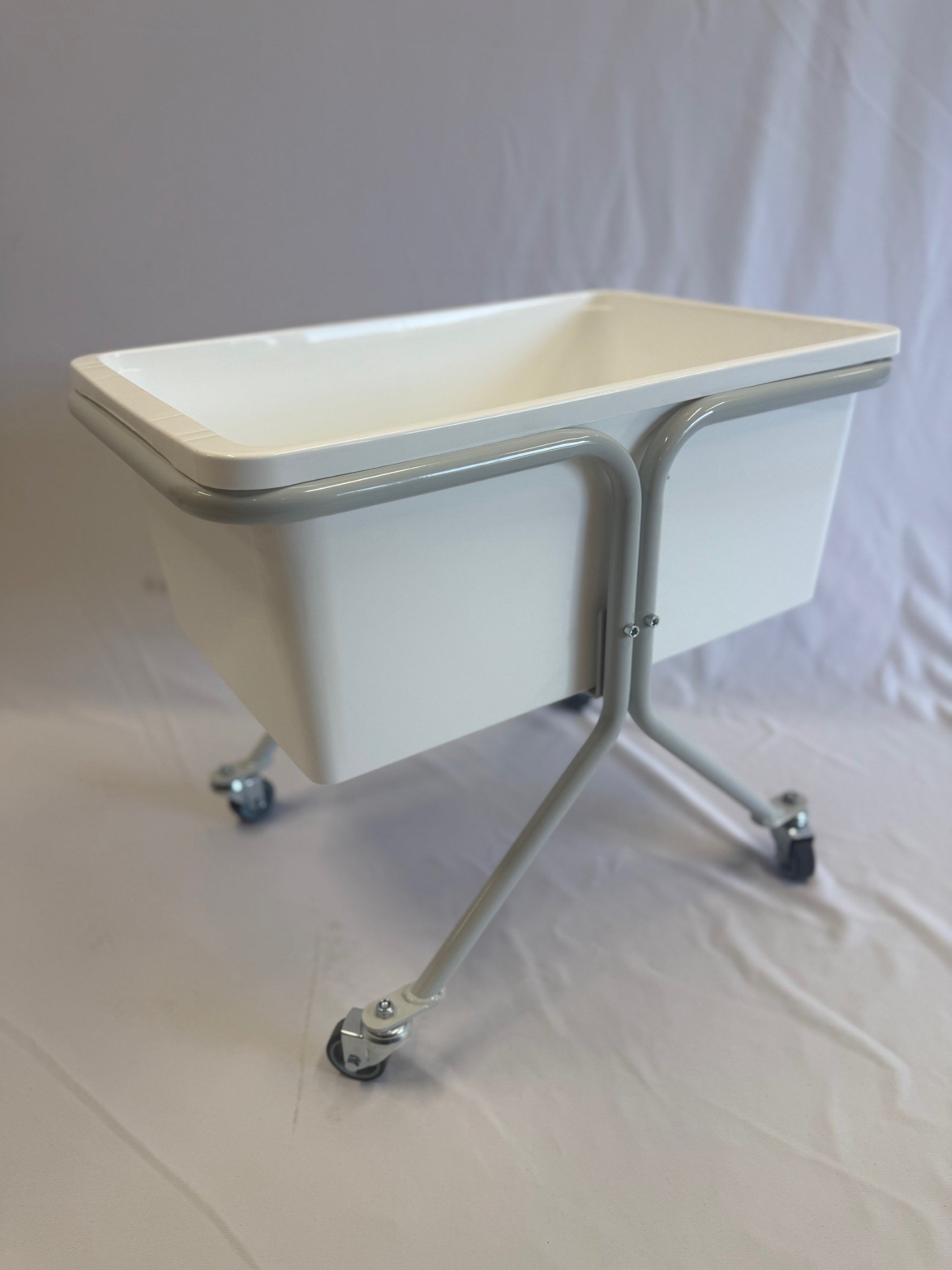 Vasket�jsvogn/vaskerivogn med balje 2400